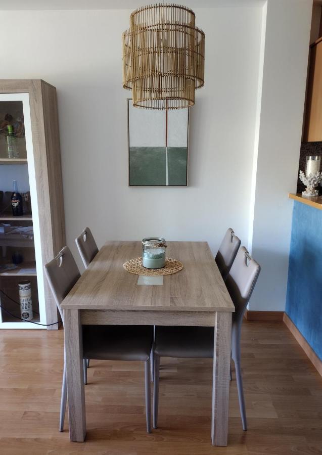 Encantador Apartamento Familiar 4 Px Con Terraza, Parking Y Wi-Fi En Llança Eksteriør bilde